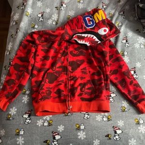 red bape hoodie zip up